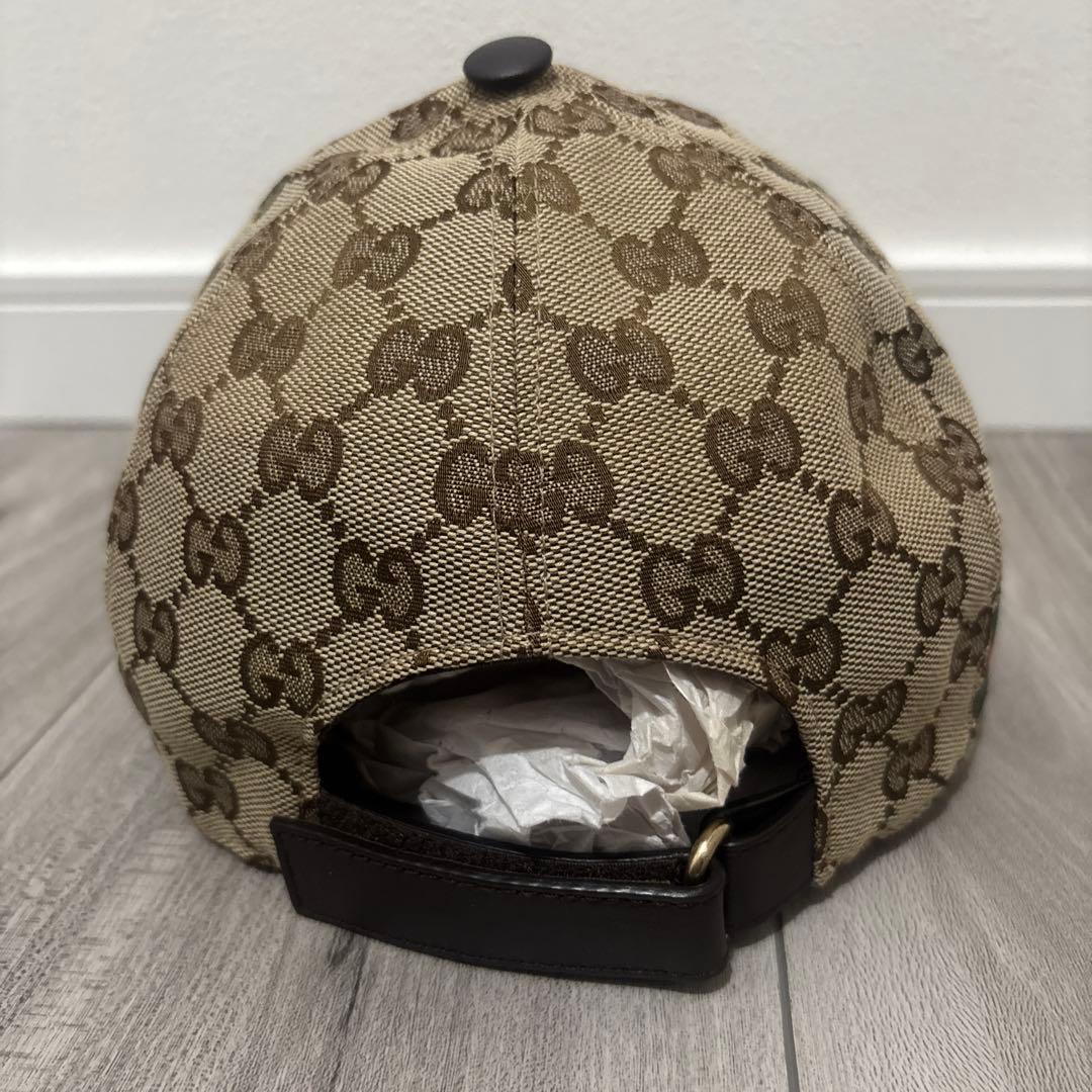 GUCCIベースボールキャップ