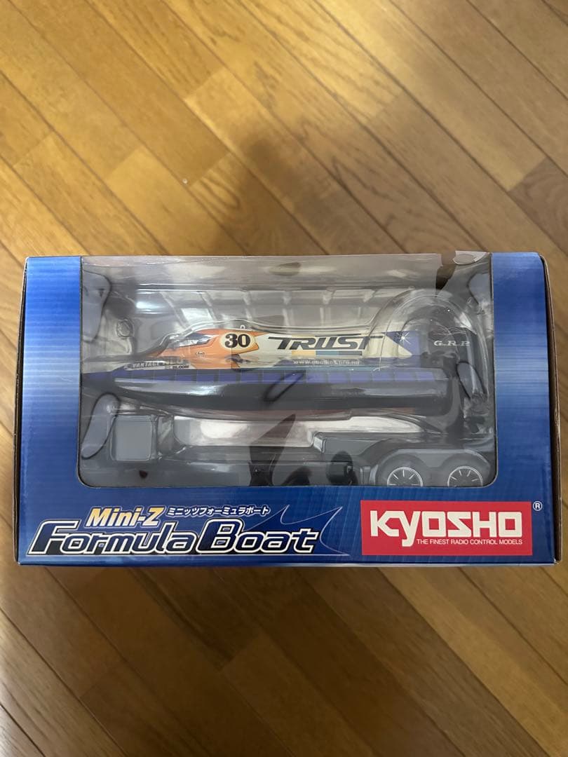 ミニッツ フォーミュラボート 京商 新品未使用