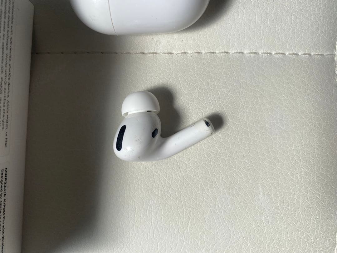 ジャンク品 AirPods Pro 正規品 本体 片耳のみ