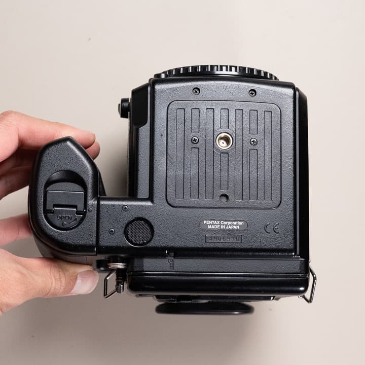 PENTAX 645NII ボディ フィルムバック付き