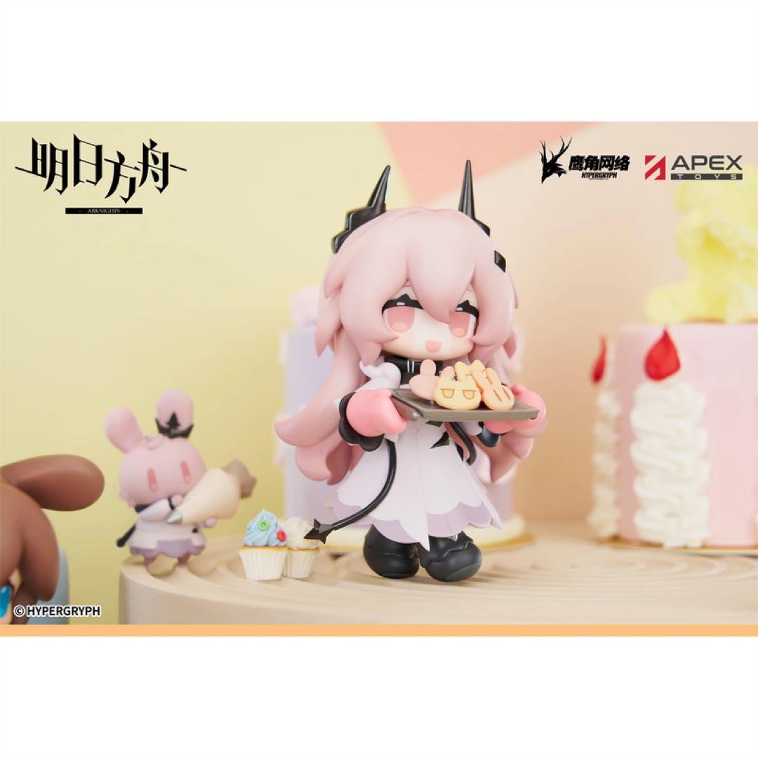 未開封　新品　アークナイツ　フィギュア　　アーミヤ　＆　テレジア