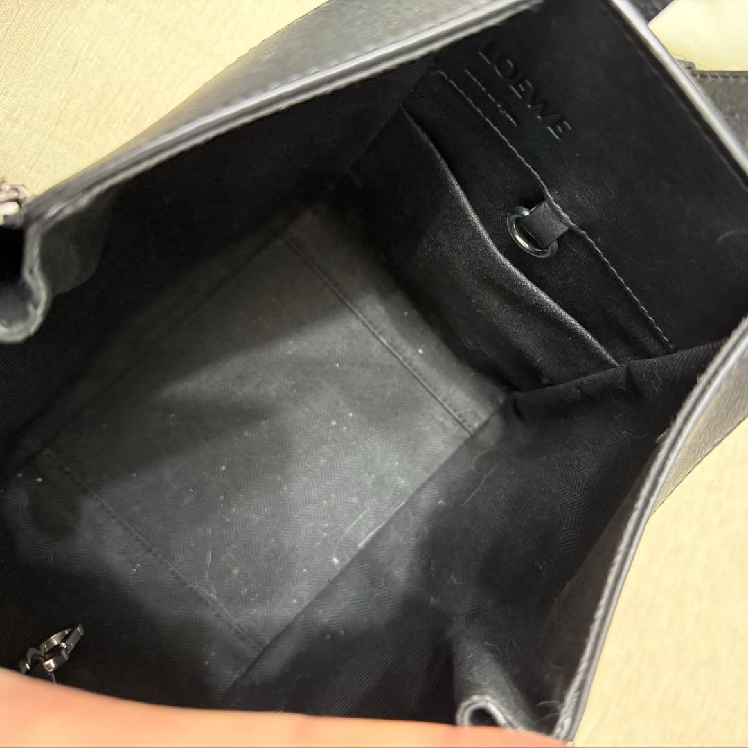 LOEWE ハンモックバッグ コンパクト