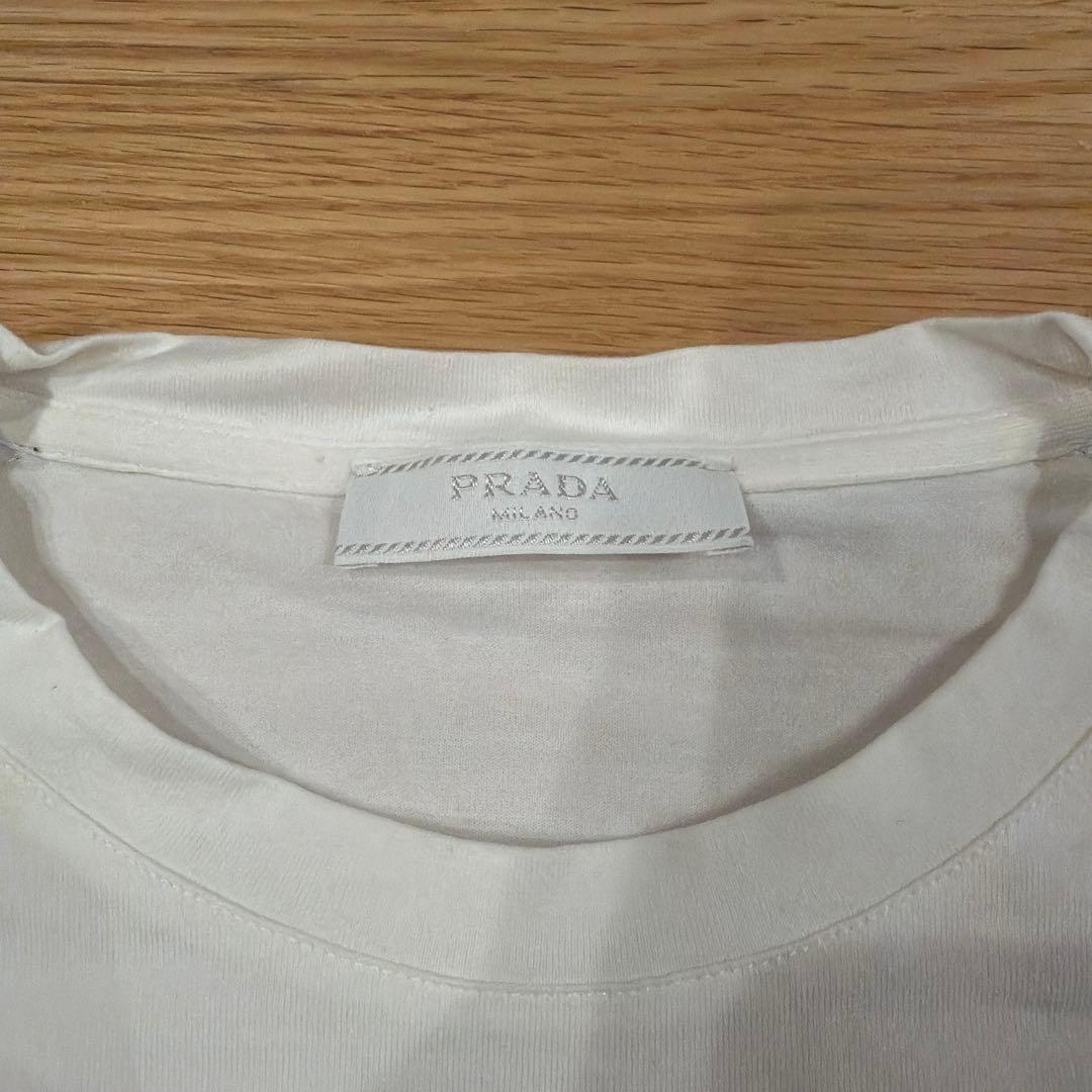PRADA ホワイト Tシャツ ポケット付き