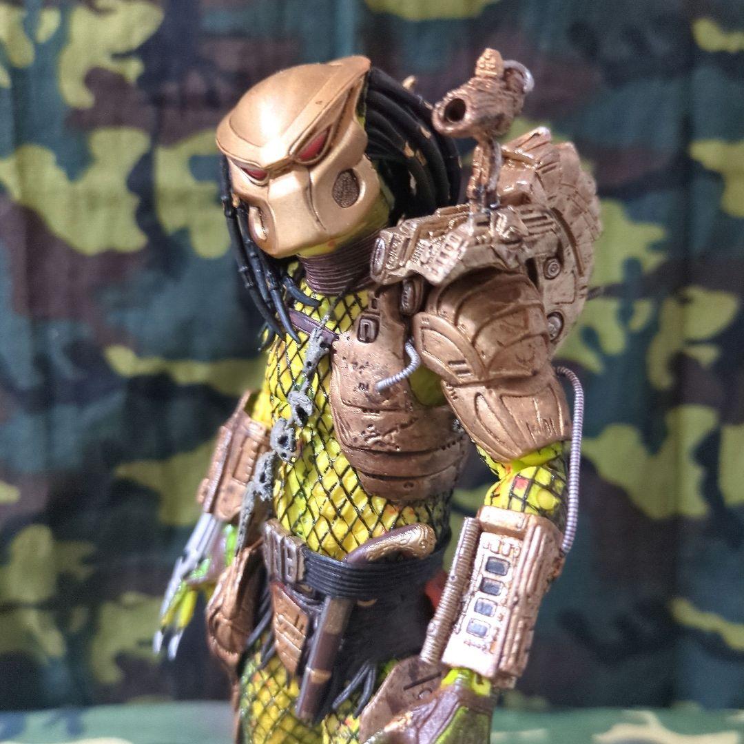 NECA／エルダーゴールデンエンジェル• プレデター【中古開封品】♦品薄商品