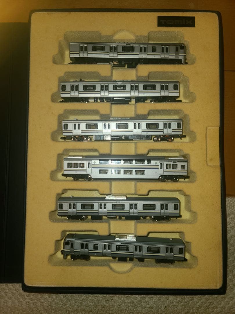 TOMIX E217系 旧塗装 旧製品 6両 現在の値段は27日迄