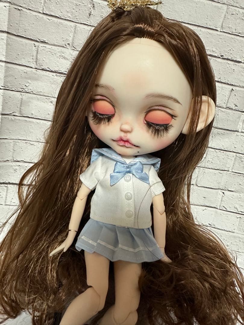 アイシードール本体　女の子　アウトフィット付き