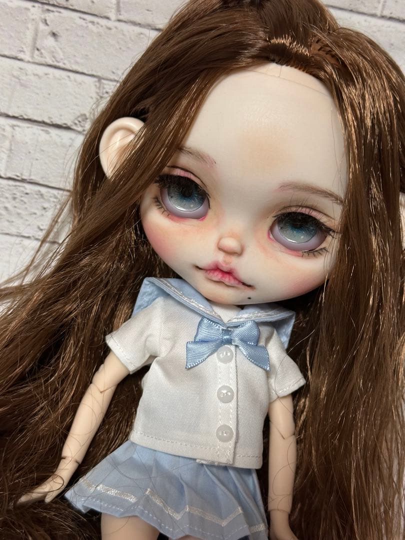 アイシードール本体　女の子　アウトフィット付き