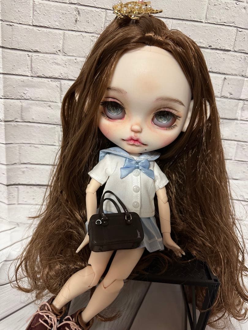アイシードール本体　女の子　アウトフィット付き