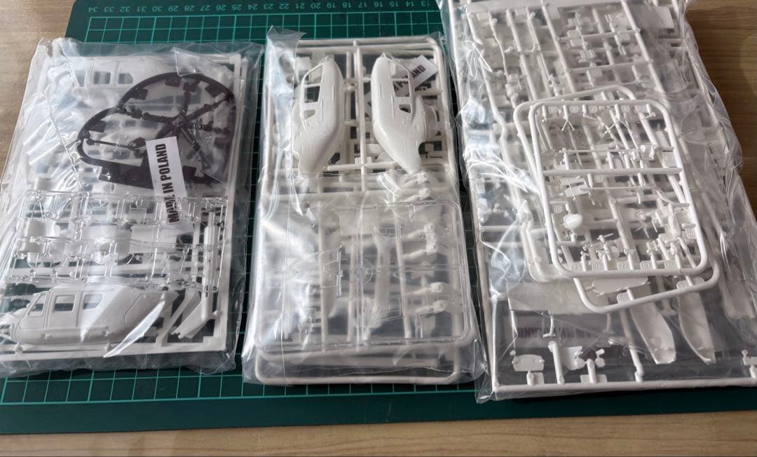 航空機・ヘリコプター Dr.HELI BK-117&EC-135 & EC-145 1/48