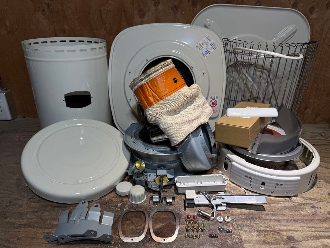 美品 芯乾燥済 石油ストーブコロナ SL-6619 分解メンテナンス済 19年製