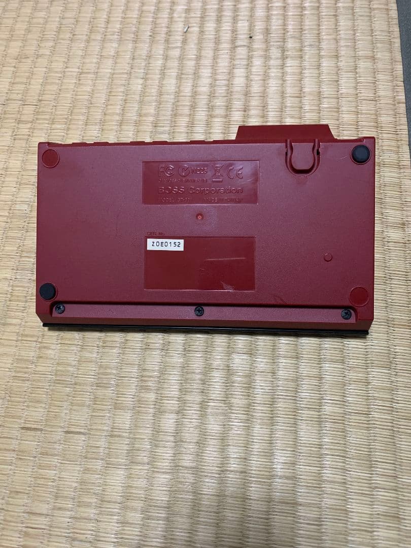 BOSS GT-001 ギターエフェクター　マルチエフェクター