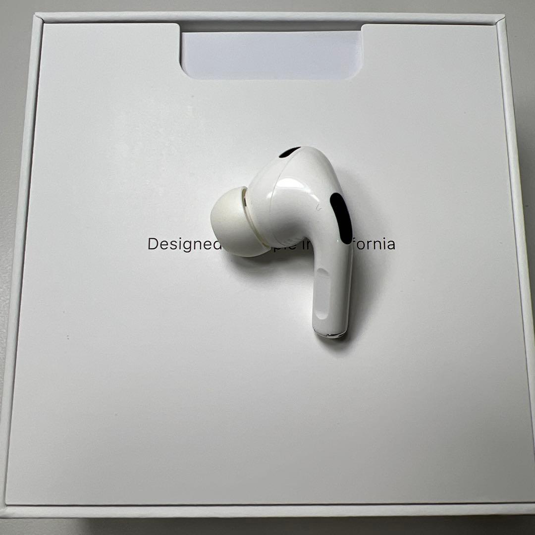 Apple AirPods Pro 第2世代 lightning 両耳 [79]