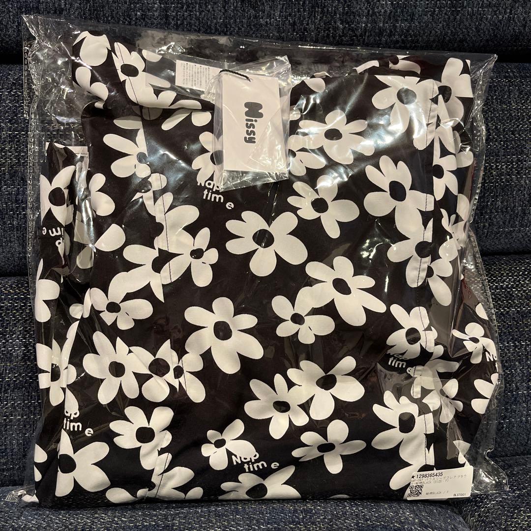 naptime パフスリーブフレアブラウス 総柄BLACK ナップタイム