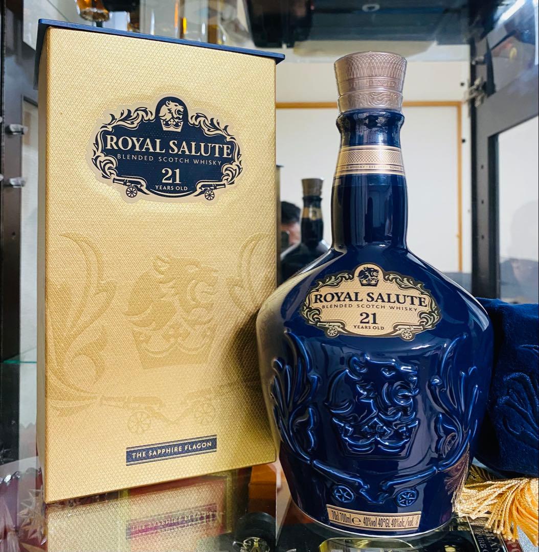  Salute 21年 Sapphire Flagon 700ml.