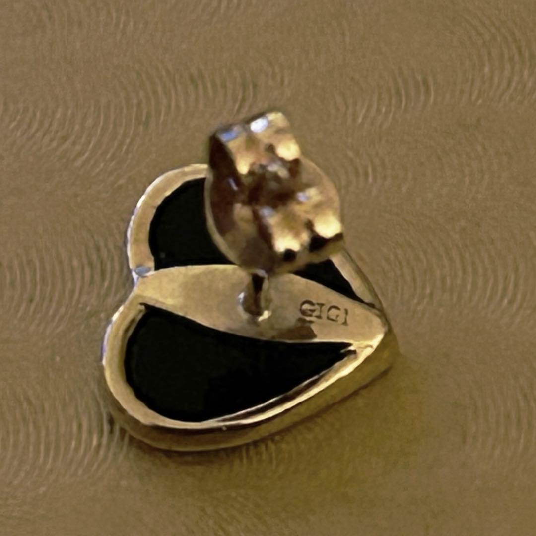 GIGI ハート オニキス(ブラック) ピアス