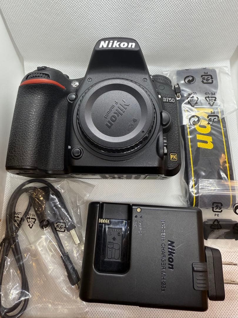 デジタルカメラ Nikon D750