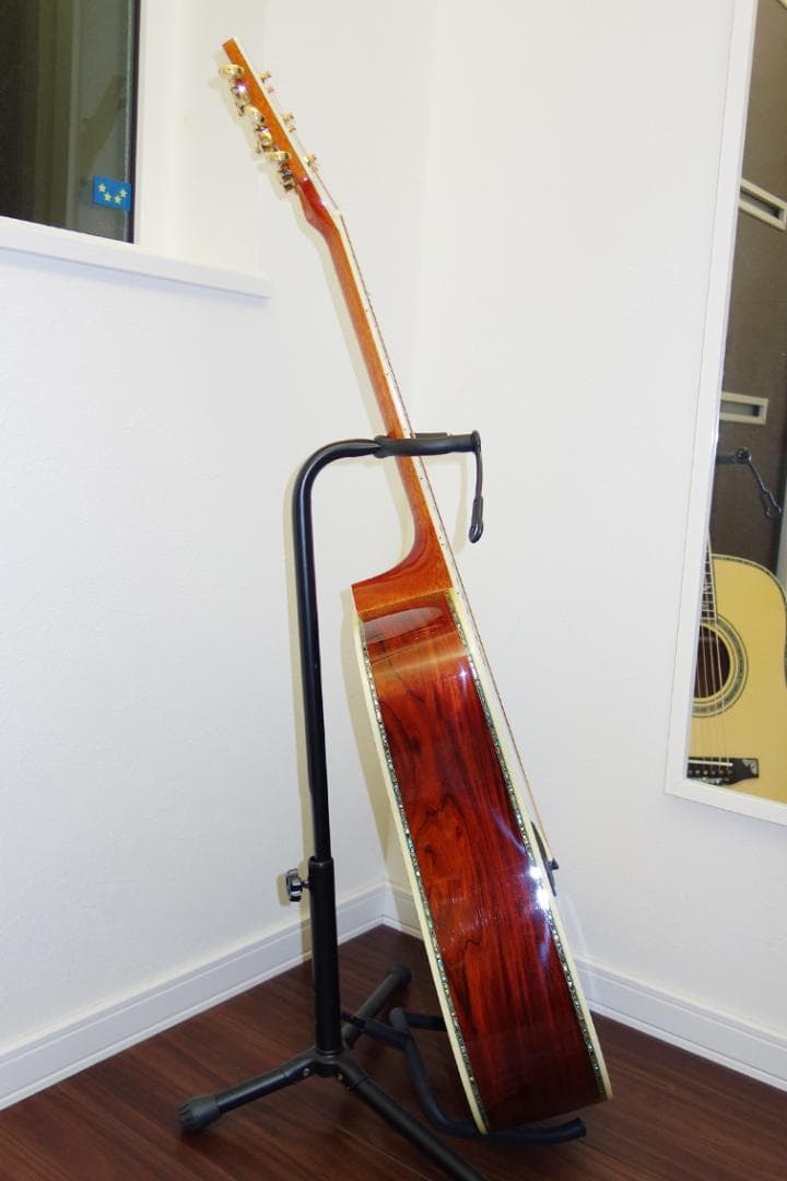 Toya Guitar　TD-80　イングルマンスプルース＆ココボロ単板