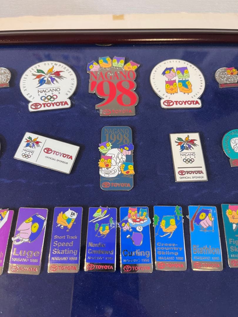 長野五輪　トヨタ自動車 ピンバッジ　額装セット