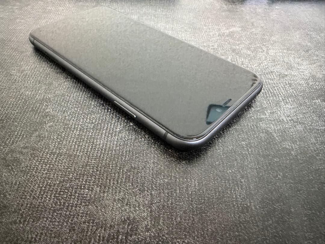 Apple iPhone 11 ブラック 本体 64gb バッテリー87%