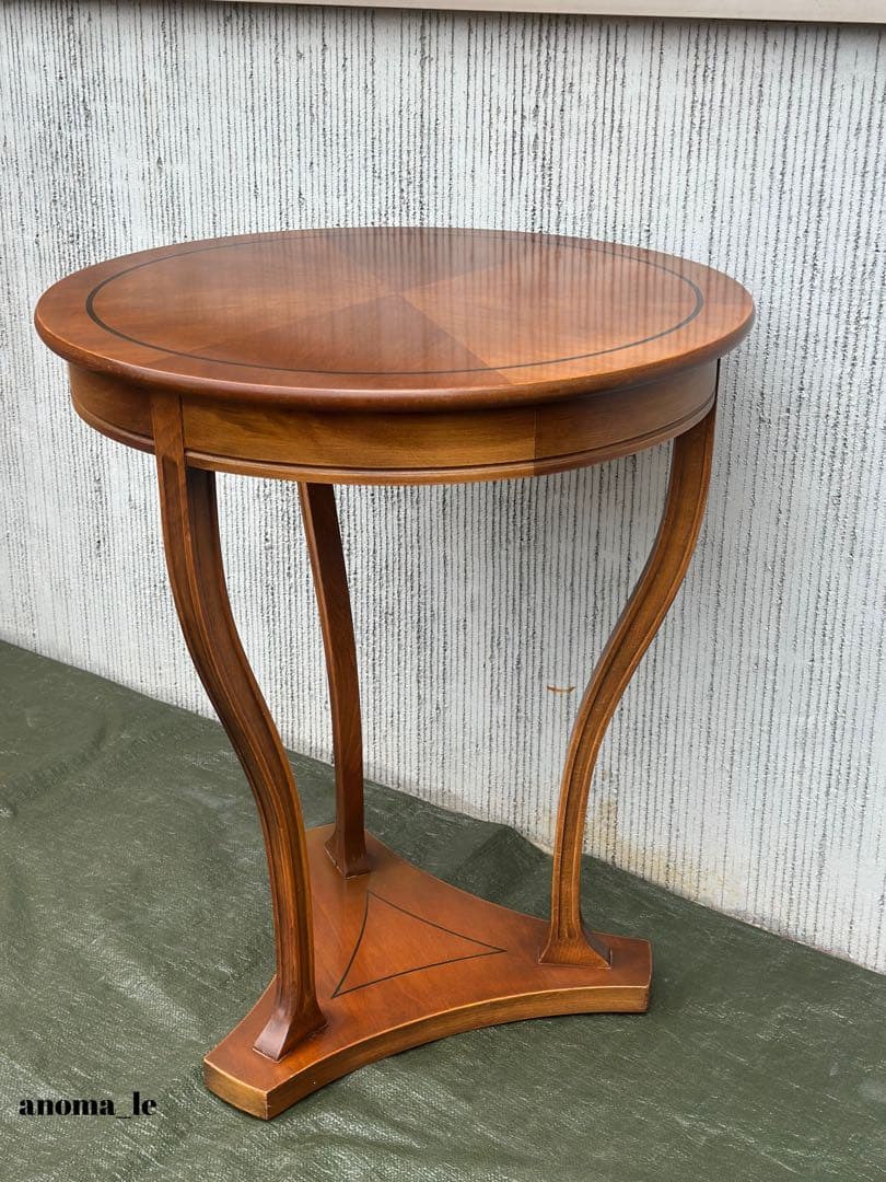 【サイドテーブル】木製　イタリア　オケージョナル　飾り台　花台　インテリア◎