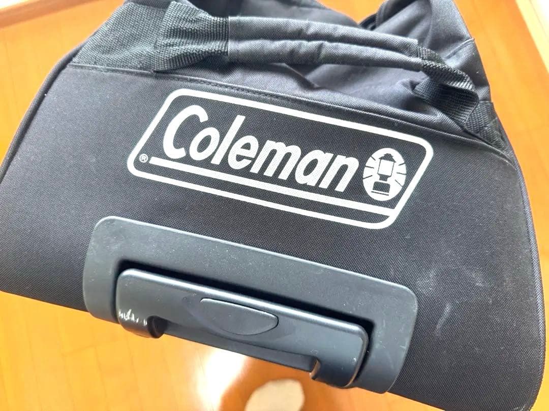 Coleman ブラック キャスター付きボストンバッグ