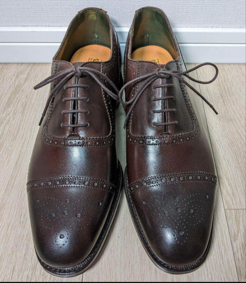 チーニー　ベンチメイド　サイズUK9（27.5cm)　セミブローグ
