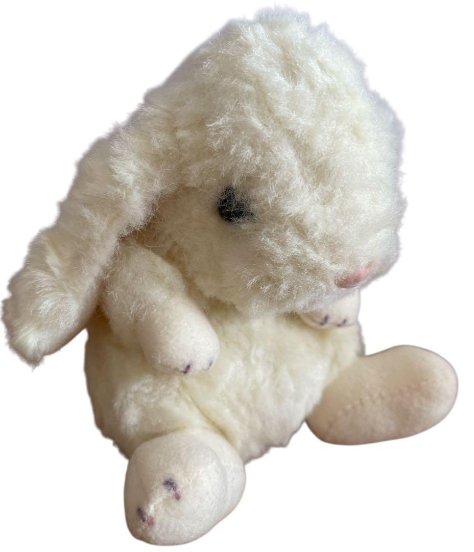 クリーム色　白　ウサギ　うさぎ　ぬいぐるみ　リアル　可愛い　子うさぎ　ラビット