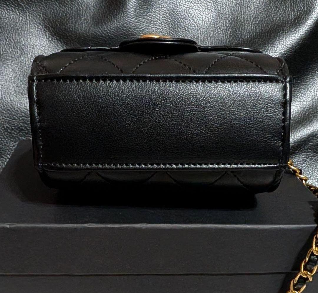 CHANELブラックキルティングチェーンショルダーミニバッグ ミニマトラッセ