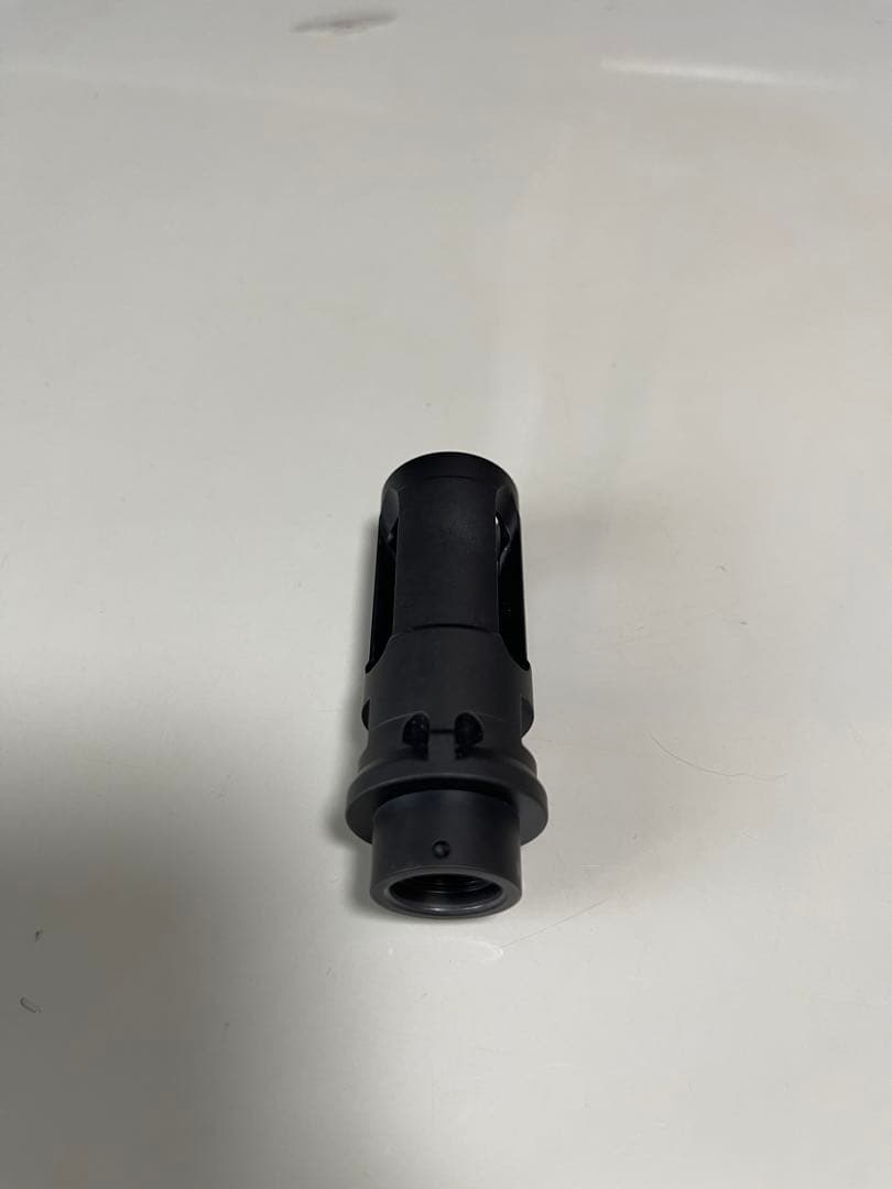 希少　実物 SUREFIRE WARCOMP 556 CTN フラッシュハイダー