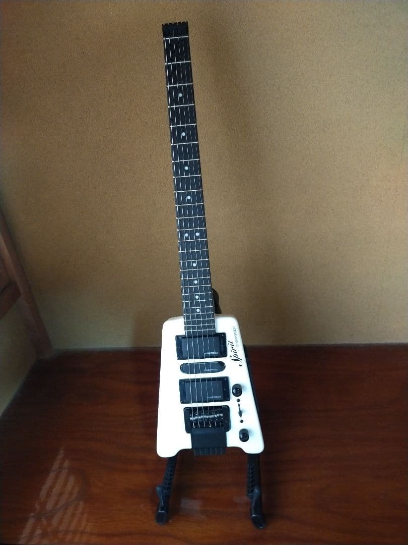 STEINBERGER Spirit【スタインバーガー・ギター】
