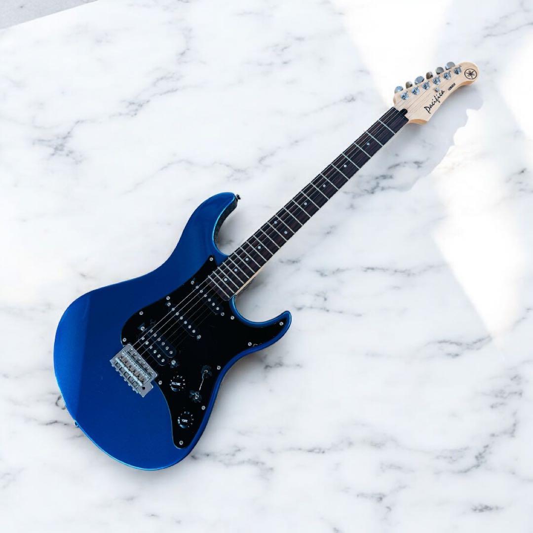 YAMAHA ヤマハ　Pacifica パシフィカ　PAC112X エレキギター