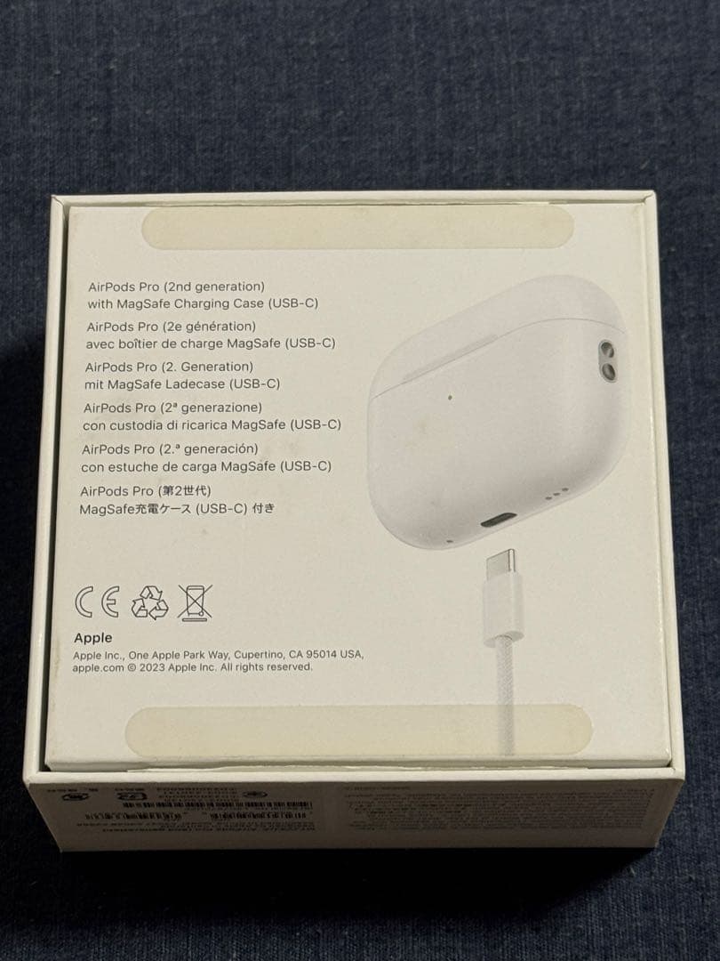 AirPods Pro 第２世代　箱•充電ケース付き