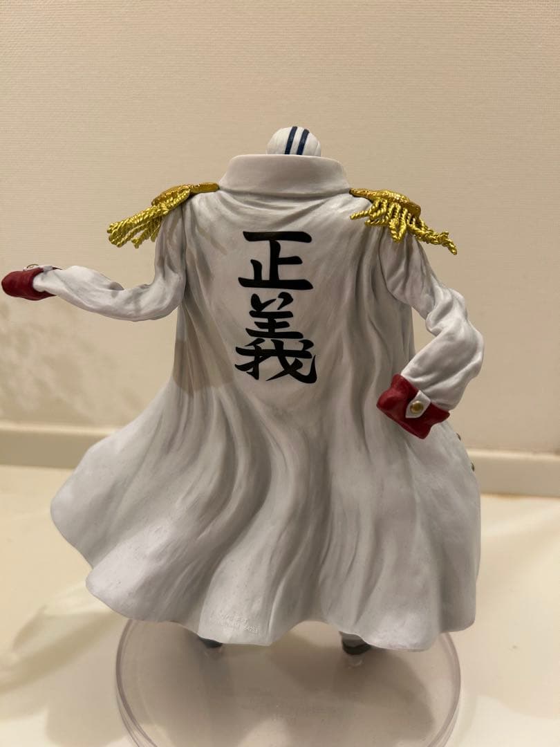 バ*ん様 一番くじ ワンピース 絶対的正義 A賞サカズキ　赤犬　フィギュア