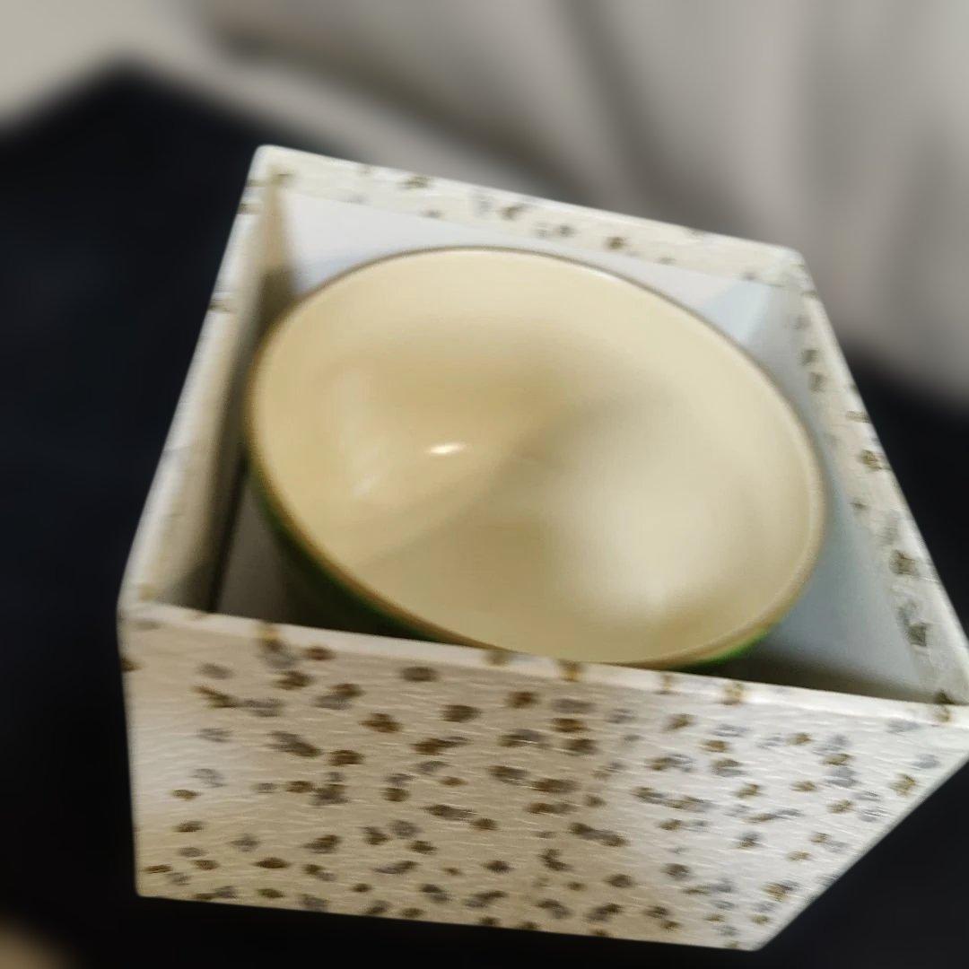 京焼　清水焼　宮地英香 造　　茶碗 金色