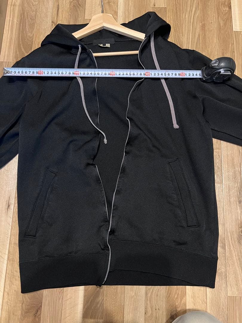 ブラックコムデギャルソン　パーカー