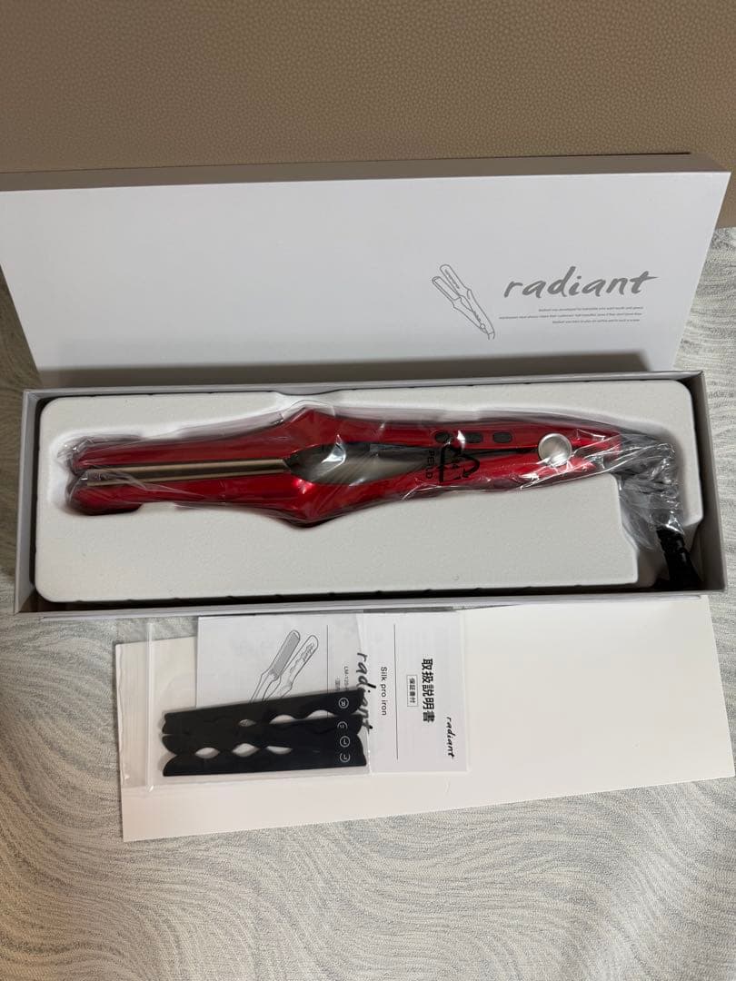 radiant ストレートヘアアイロン レッド 1本