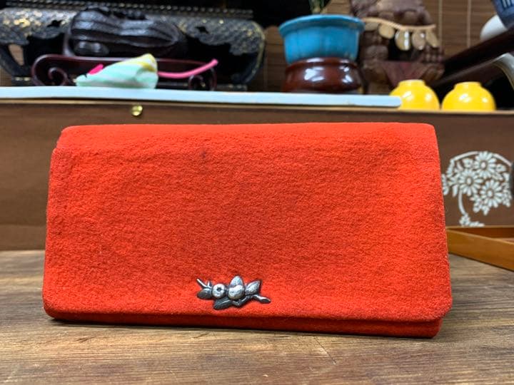 開運　赤財布　銀細工　ビンテージ　江戸時代の財布？　たばこ入れ？　布製