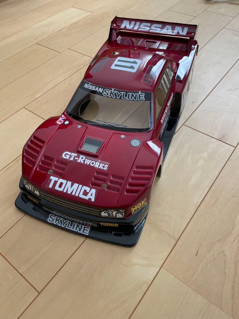 スーパーシルエット　スカイライン　ラジコンボディ　1/10