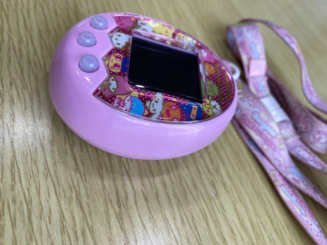 サンリオ たまごっちみくすMIX ピンク　トイザらス限定