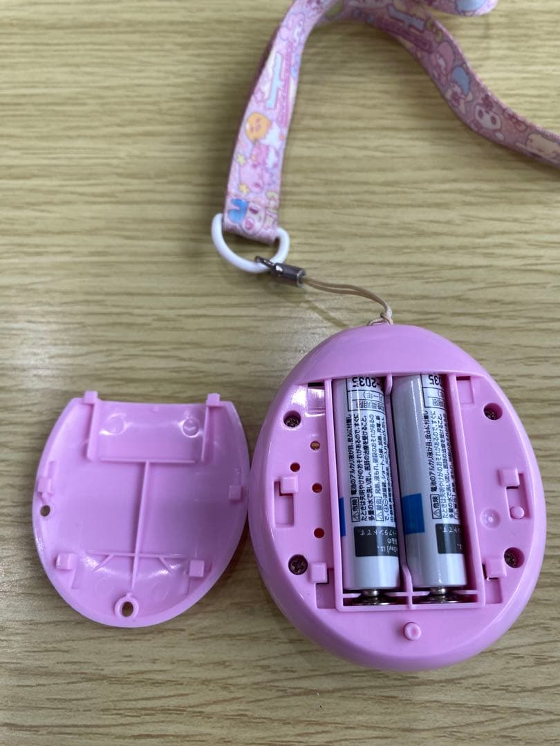 サンリオ たまごっちみくすMIX ピンク　トイザらス限定