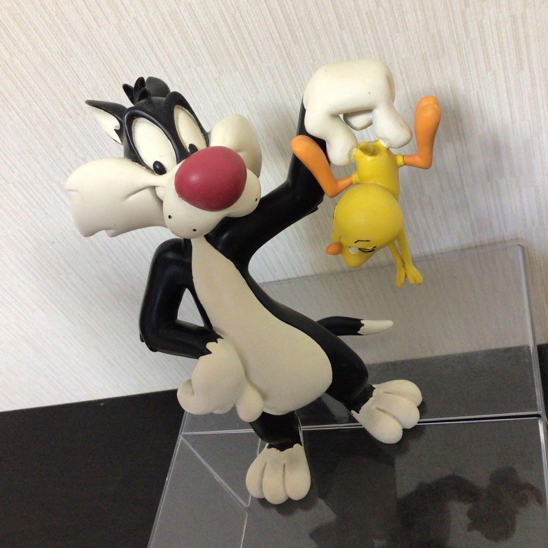 トゥイーティー　＆　シルベスター・キャット　フィギュア