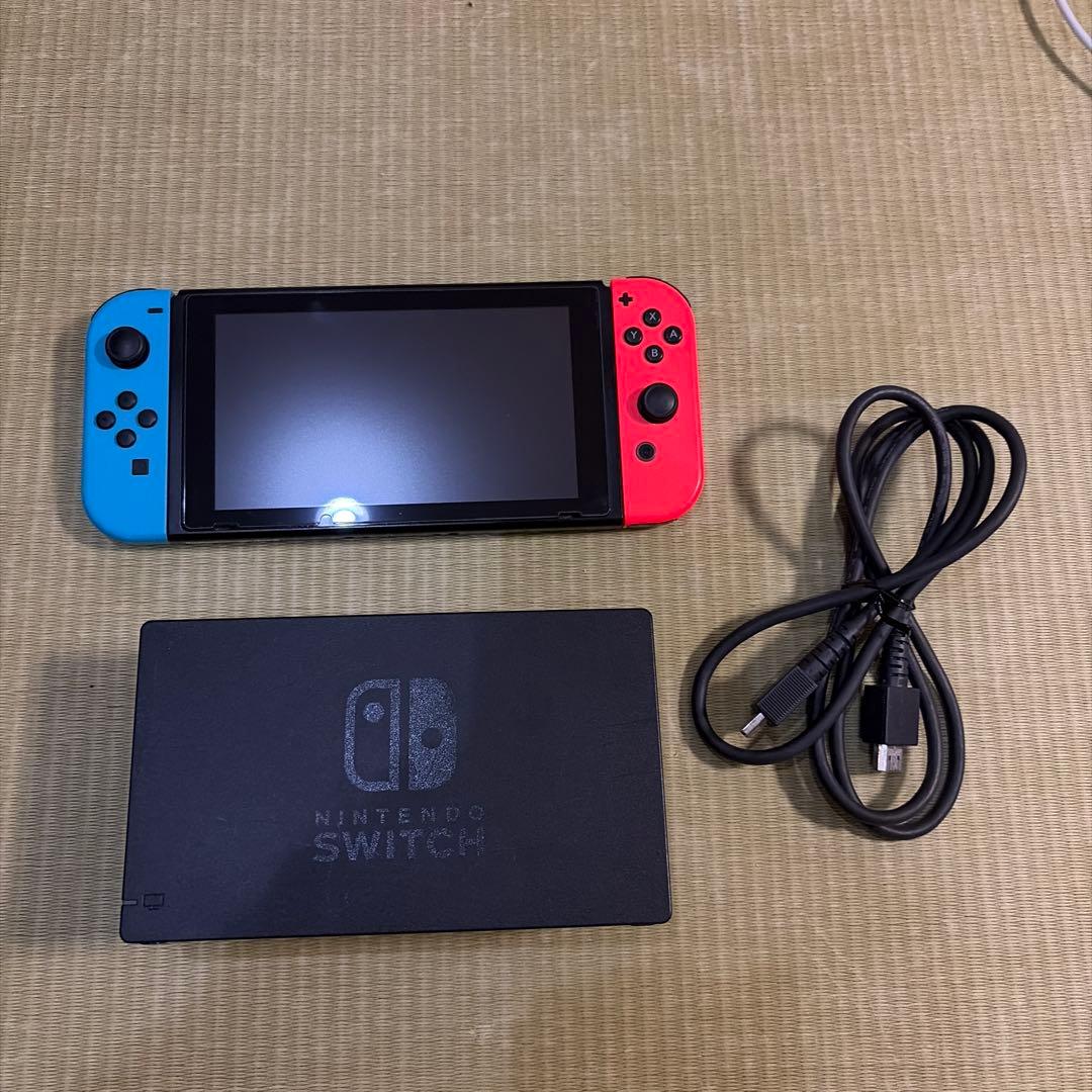 Nintendo Switch 本体 青/赤　ドック　線