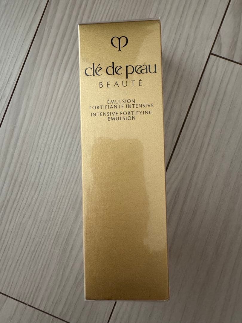 クレ・ド・ポー ボーテ クレ・ド・ポー ボーテ エマルションアンタンシヴｎ