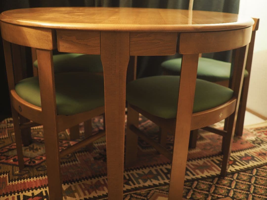 【thkm1078様】ラウンドダイニングテーブル&チェア