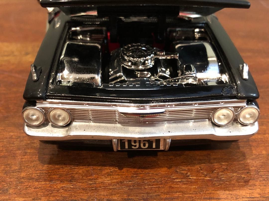 1961 シボレー インパラ JADA TOYsミニカー