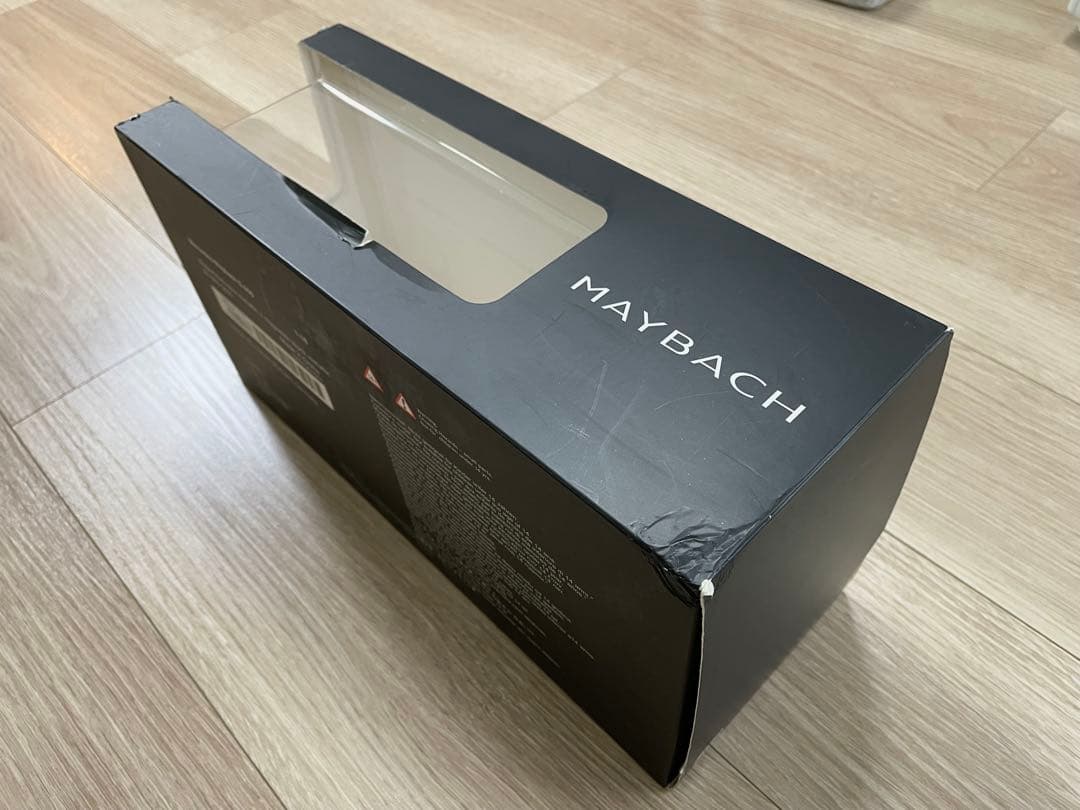 メルセデス マイバッハ S650 1/18 黒メタリック