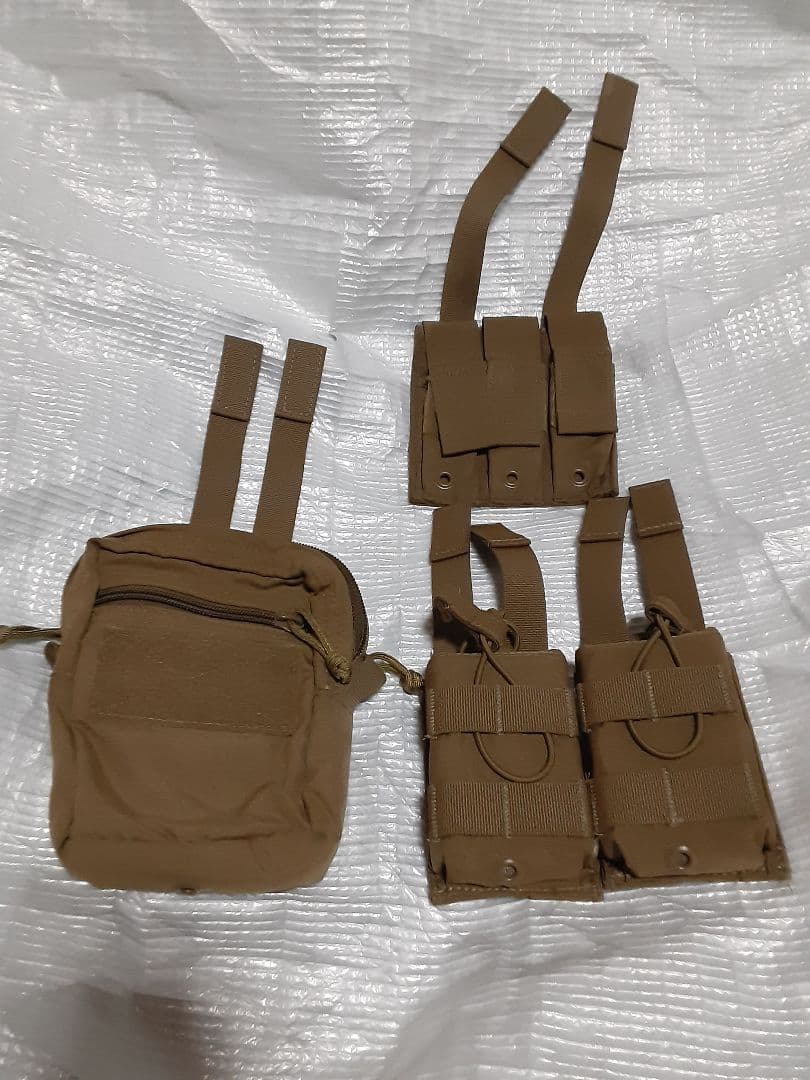 実物 FIRST SPEAR divided stash pocket 他