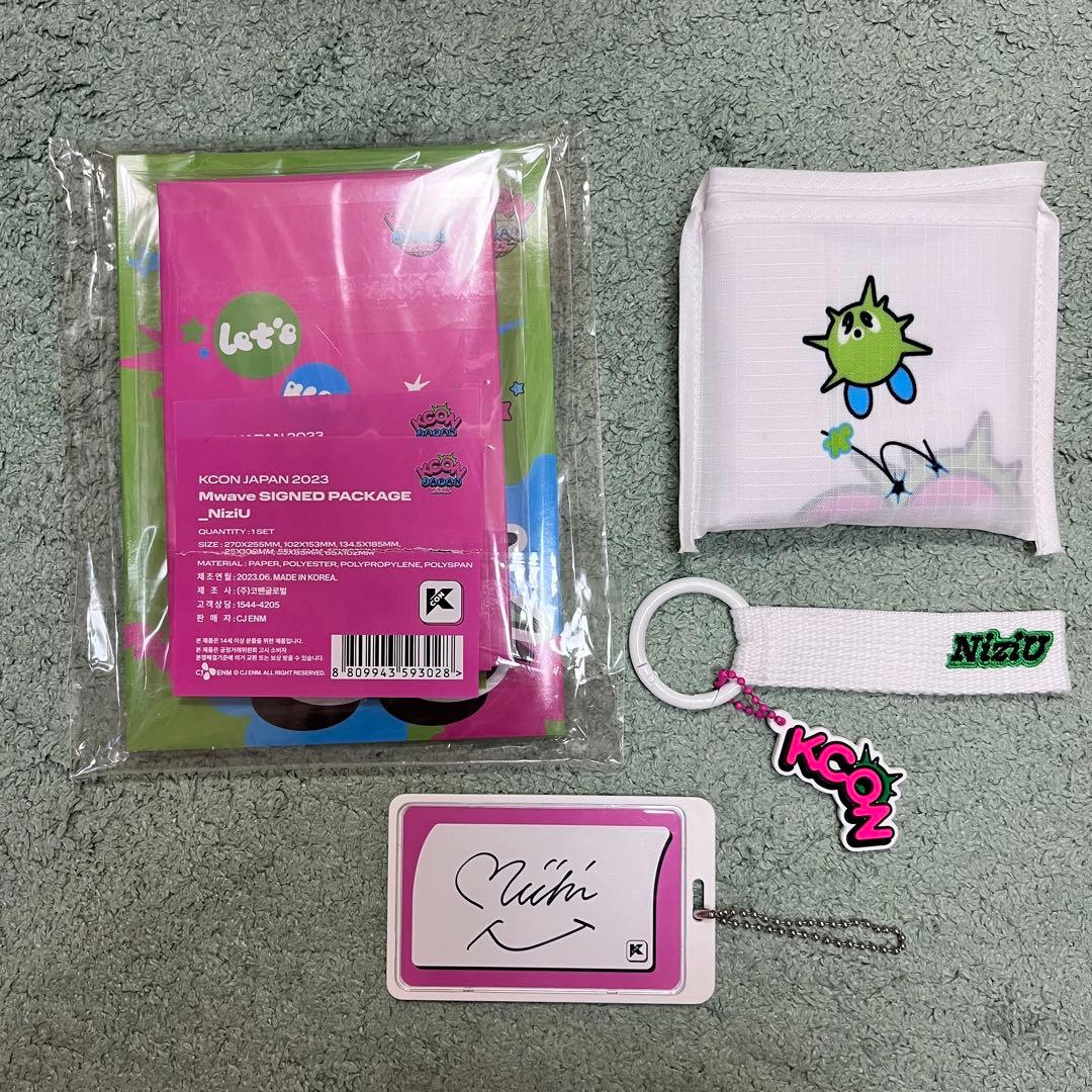 NiziU SIGNED OFFICIAL MD PACKAGE ミイヒ