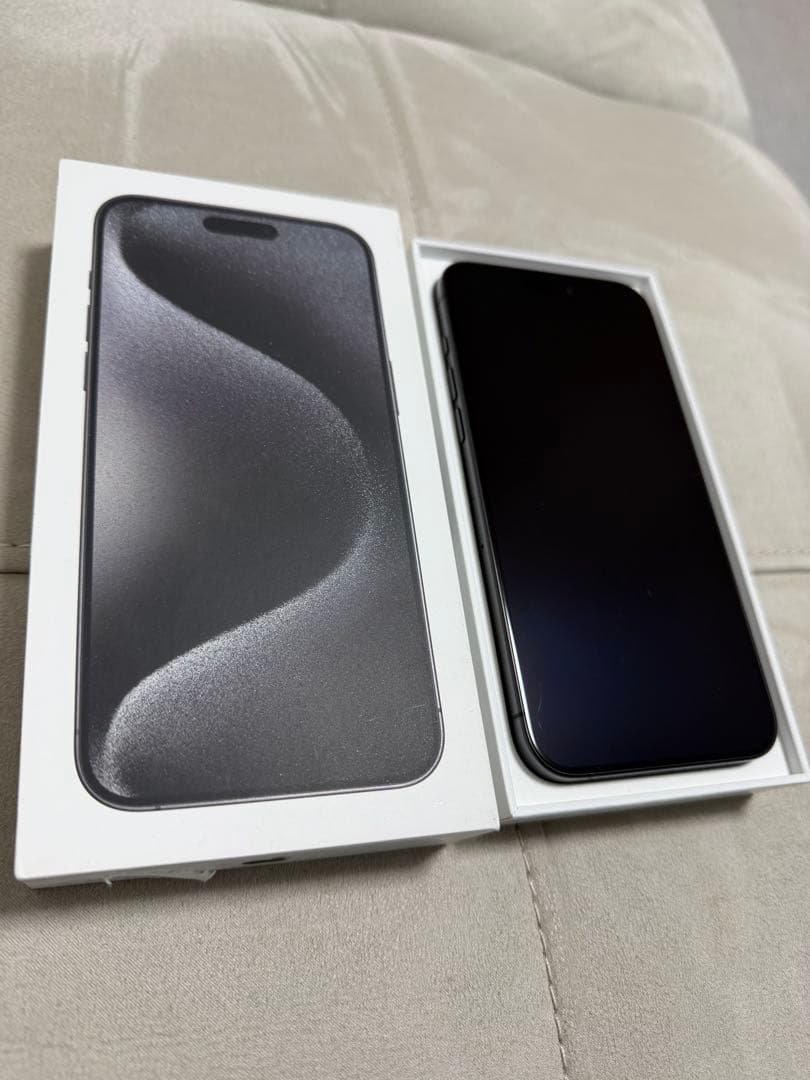 iPhone 15 Pro Max 256GB AppleCARE+ 加入済