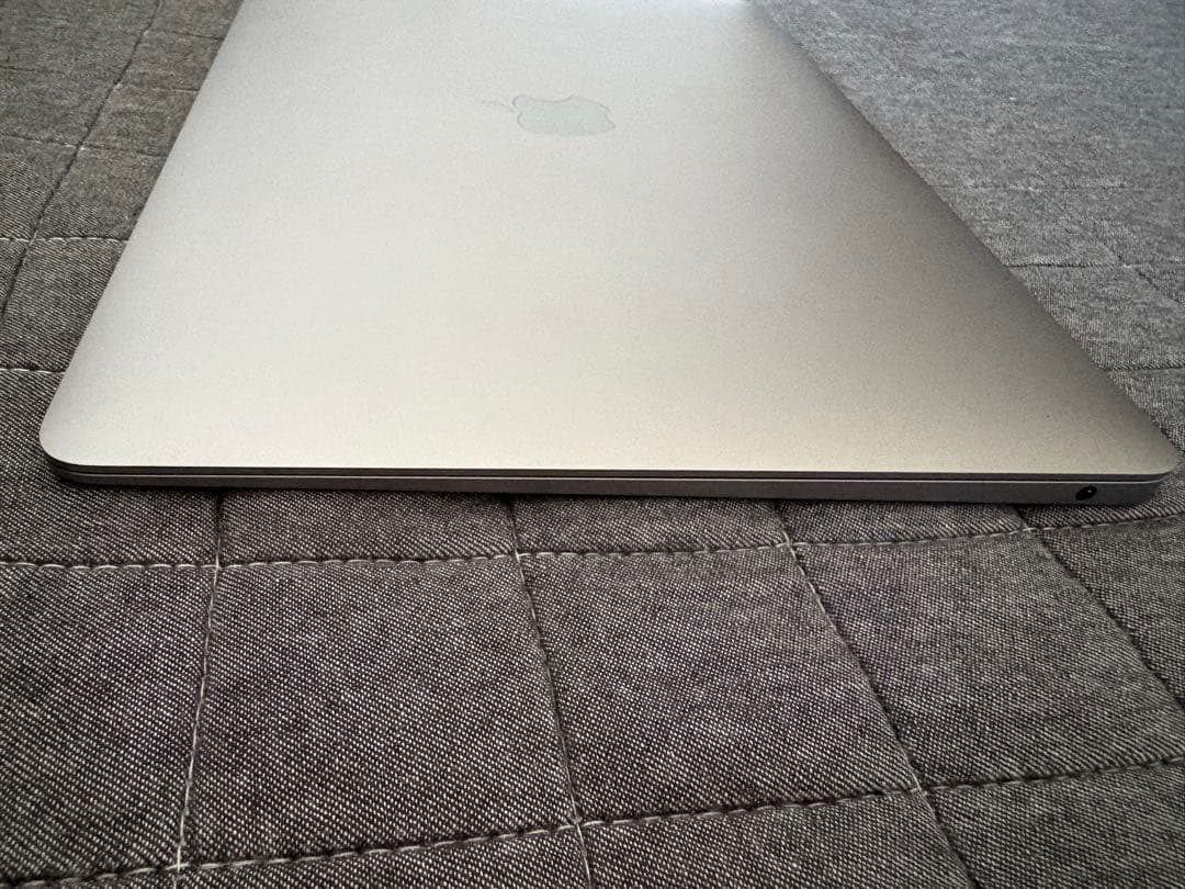 M1 MacBook Air 13インチ 8GB / 512GB/ US配列